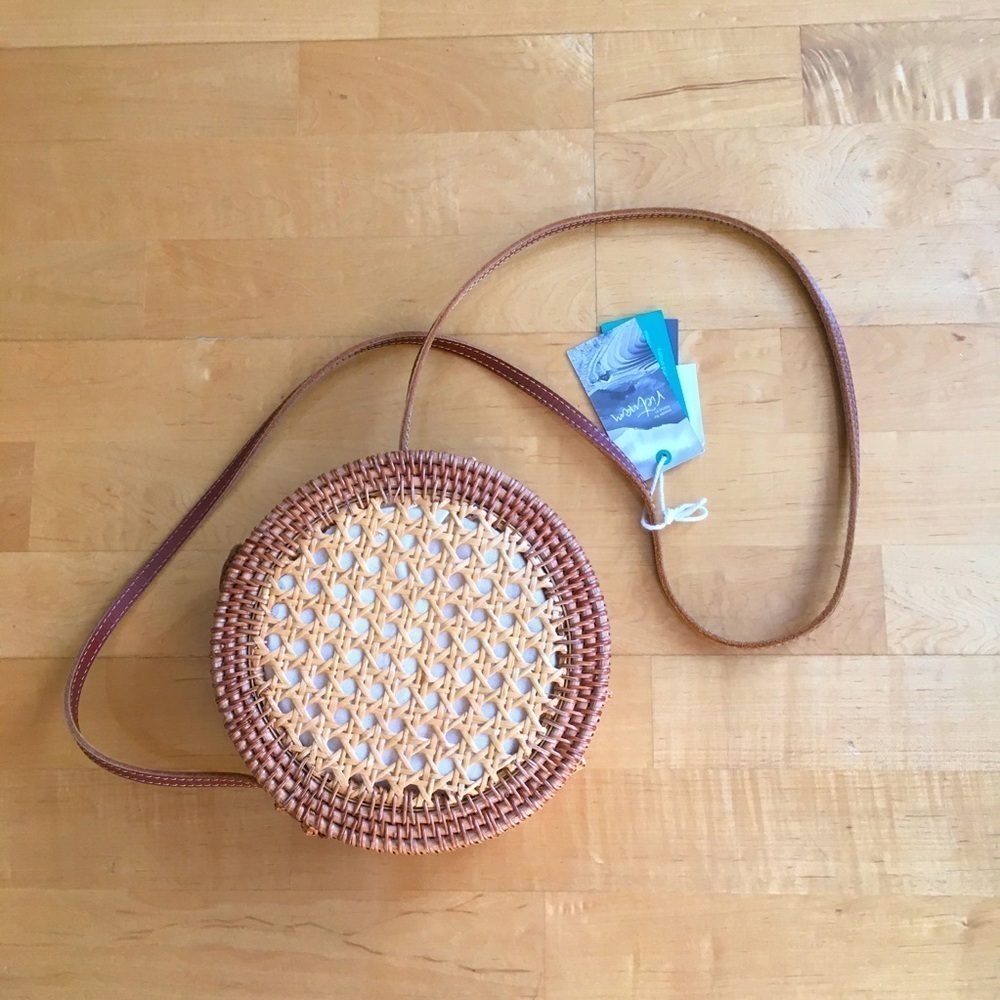 Two Tone Round Rattan Straw Wicker Shoulder Purse Bag, Tan, Khaki